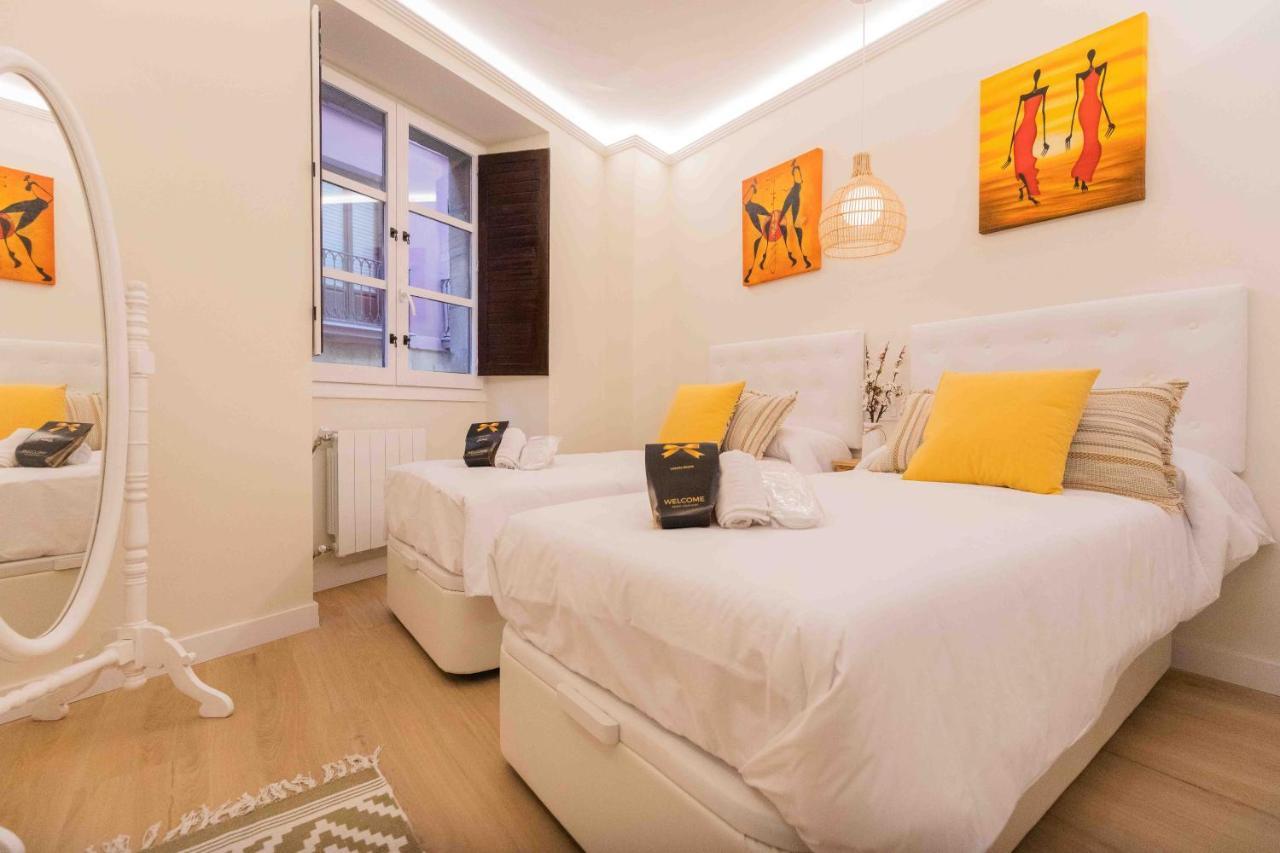 Bilbao Chic Barrena Old Town Apartment ภายนอก รูปภาพ