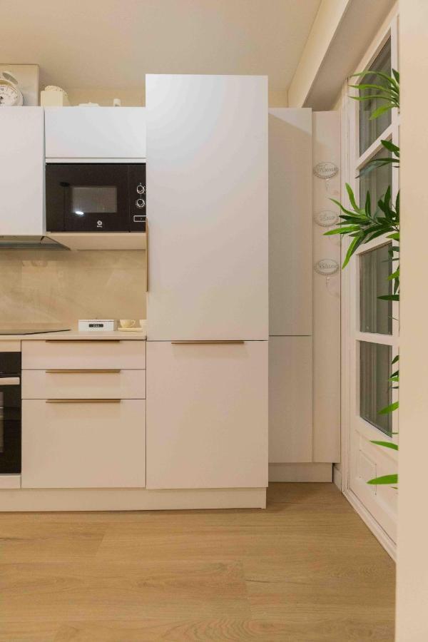 Bilbao Chic Barrena Old Town Apartment ภายนอก รูปภาพ