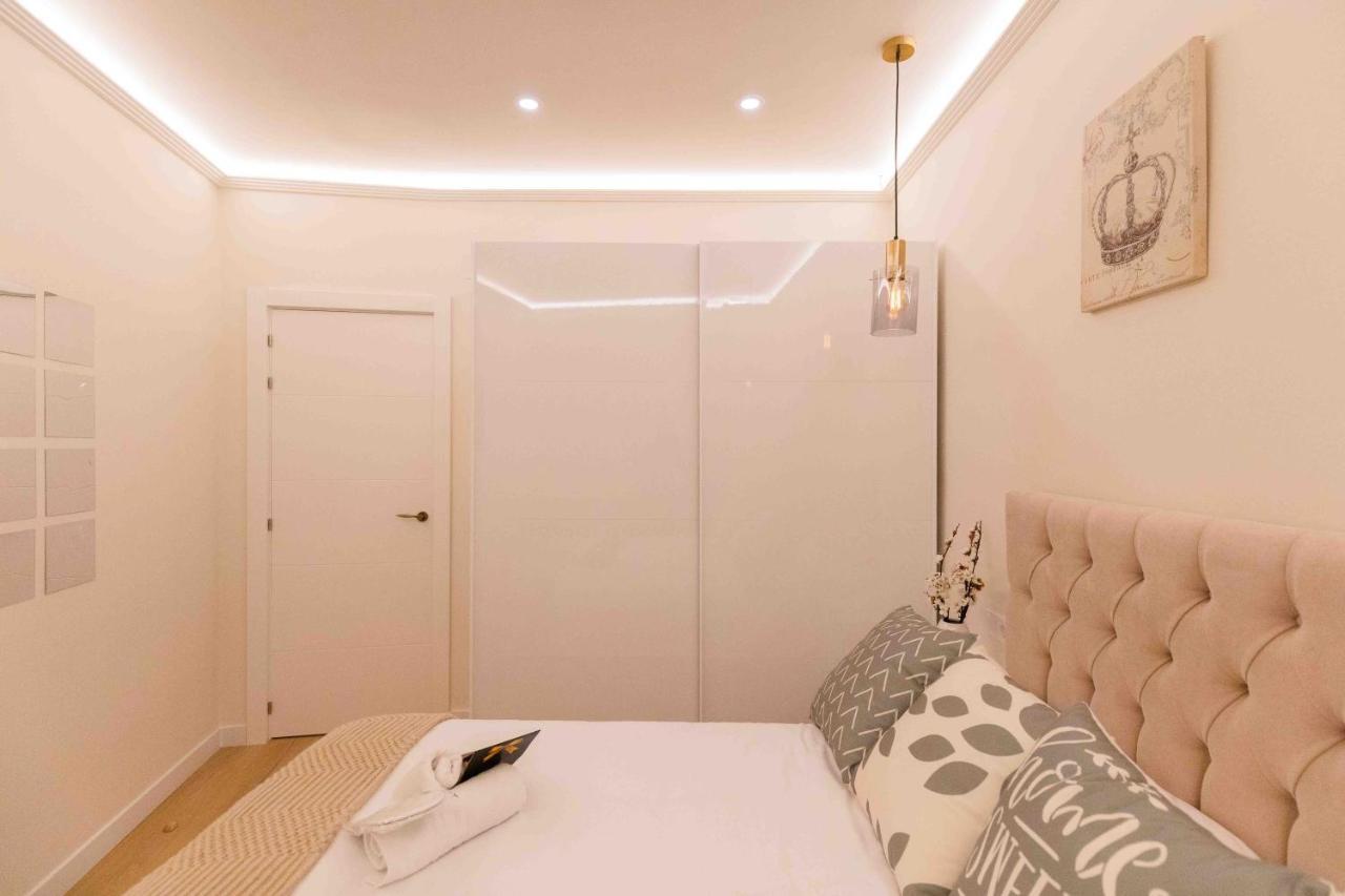 Bilbao Chic Barrena Old Town Apartment ภายนอก รูปภาพ
